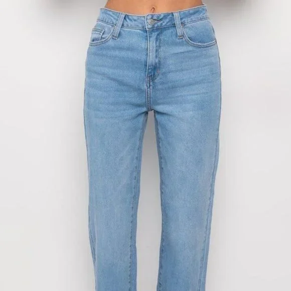 Elaine Let's Split: Boyfriend Jeans 9 or 11 - Picture 4 of 8